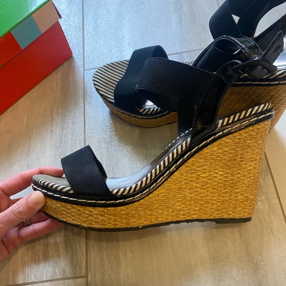 Charles by Charles David Straw Woven Wedges with Black Straps, women’s 10